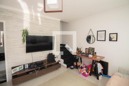 Sala de casa à venda com 2 quartos, 71m² em Vila Mazzei, São Paulo