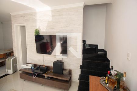 Sala de casa à venda com 2 quartos, 71m² em Vila Mazzei, São Paulo