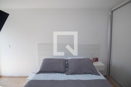 Suíte 1 de casa à venda com 2 quartos, 71m² em Vila Mazzei, São Paulo