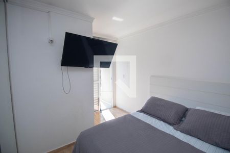 Suíte 1 de casa à venda com 2 quartos, 71m² em Vila Mazzei, São Paulo