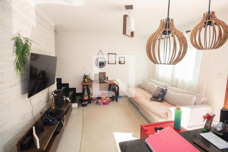 Sala de casa à venda com 2 quartos, 71m² em Vila Mazzei, São Paulo