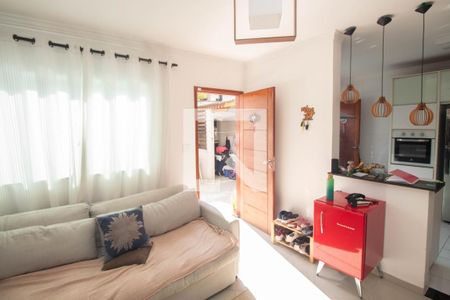 Sala de casa à venda com 2 quartos, 71m² em Vila Mazzei, São Paulo