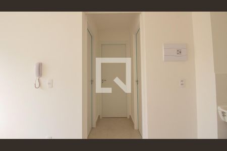 Corredor de apartamento para alugar com 2 quartos, 33m² em Vila Graciosa, São Paulo