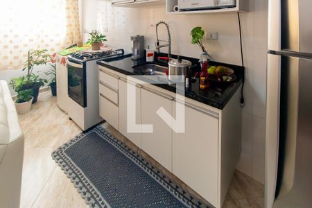 Cozinha de apartamento à venda com 2 quartos, 43m² em Vila Macedopolis, São Paulo