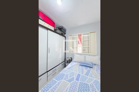 Quarto de casa para alugar com 4 quartos, 100m² em Trinta E Um de Marco, São José dos Campos