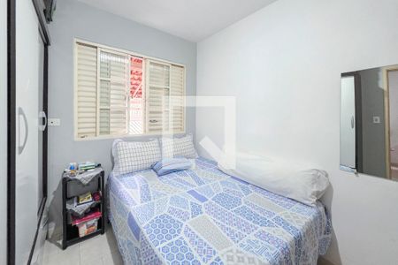 Quarto de casa para alugar com 4 quartos, 100m² em Trinta E Um de Marco, São José dos Campos