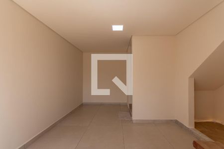 Entrada de casa à venda com 3 quartos, 108m² em Santa Rosa, Belo Horizonte