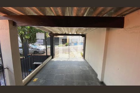 Garagem de casa à venda com 8 quartos, 426m² em Vila Francisco Matarazzo, Santo André