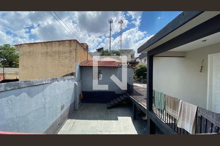 Quintal de casa à venda com 8 quartos, 426m² em Vila Francisco Matarazzo, Santo André