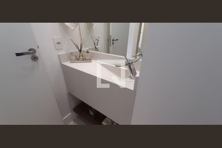 Lavabo de apartamento para alugar com 3 quartos, 150m² em Vila Yara, Osasco