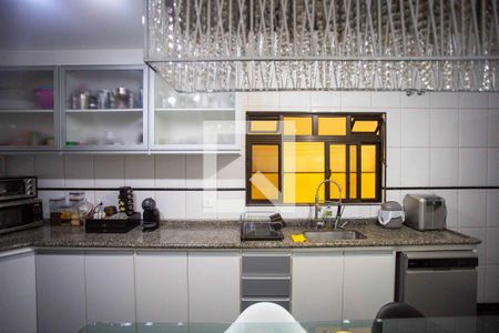 Cozinha de casa à venda com 4 quartos, 226m² em Taboão, Diadema