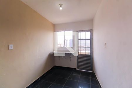 Cozinha de kitnet/studio para alugar com 1 quarto, 20m² em Brás, São Paulo