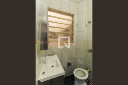 Banheiro de kitnet/studio para alugar com 1 quarto, 20m² em Brás, São Paulo