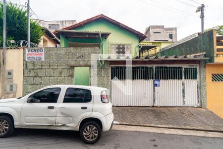 Fachada de casa à venda com 3 quartos, 200m² em Vila Campestre, São Paulo