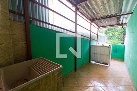 Casa 1 - Quintal de casa à venda com 3 quartos, 200m² em Vila Campestre, São Paulo