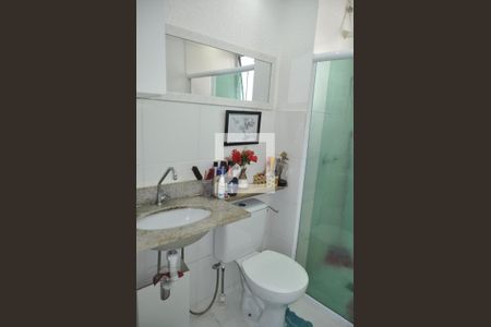 Banheiro de apartamento à venda com 2 quartos, 90m² em Bonsucesso, Rio de Janeiro