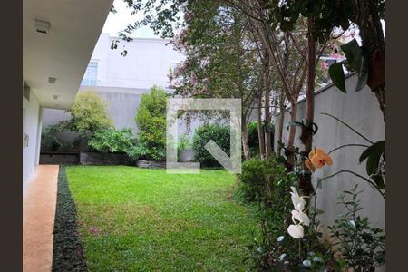 Casa à venda com 4 quartos, 650m² em Jardim Luzitania, São Paulo