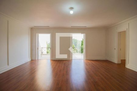 Casa à venda com 4 quartos, 1700m² em Retiro Morumbi, São Paulo