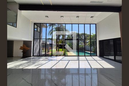 Sala de casa de condomínio à venda com 6 quartos, 1280m² em Barra da Tijuca, Rio de Janeiro