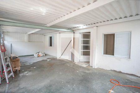 Garagem de casa à venda com 2 quartos, 150m² em Centro, Diadema