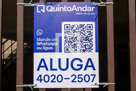 Placa CTPI-249 de casa à venda com 6 quartos, 313m² em Jardim das Camélias, São Paulo