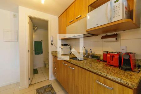 Cozinha de apartamento para alugar com 1 quarto, 99m² em Barra da Tijuca, Rio de Janeiro