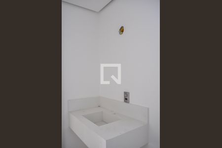 Lavabo de casa de condomínio à venda com 3 quartos, 177m² em Tristeza, Porto Alegre