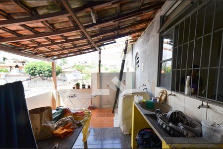 Area serviço de casa à venda com 7 quartos, 392m² em Fernão Dias, Belo Horizonte