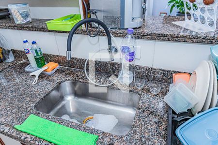 Cozinha de apartamento à venda com 2 quartos, 65m² em Parque Sao Domingos, São Paulo