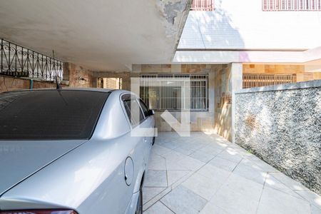 Garagem de casa à venda com 3 quartos, 130m² em Parque Jabaquara, São Paulo