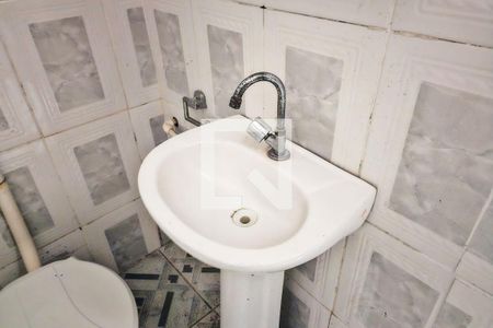Banheiro de kitnet/studio para alugar com 1 quarto, 32m² em Campo Grande, Rio de Janeiro