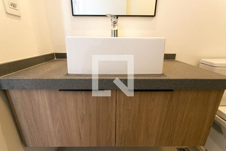 Banheiro de kitnet/studio à venda com 1 quarto, 32m² em Vila Gomes Cardim, São Paulo