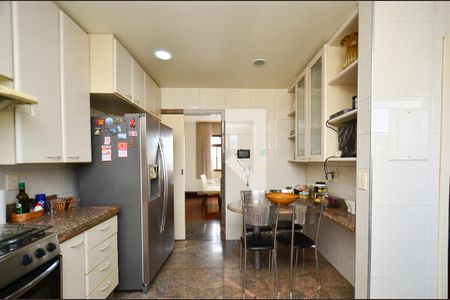 Cozinha de apartamento à venda com 4 quartos, 330m² em Cidade Nova, Belo Horizonte