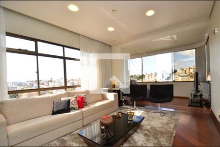 Sala de estar de apartamento à venda com 4 quartos, 330m² em Cidade Nova, Belo Horizonte