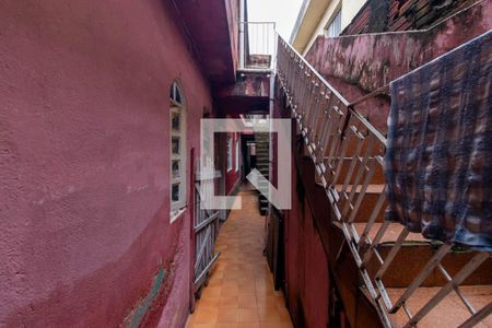 Corredor externo de casa à venda com 4 quartos, 150m² em Jardim Brasil (zona Norte), São Paulo