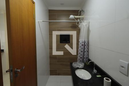 Banheiro de apartamento à venda com 1 quarto, 32m² em Cidade Mãe do Céu, São Paulo