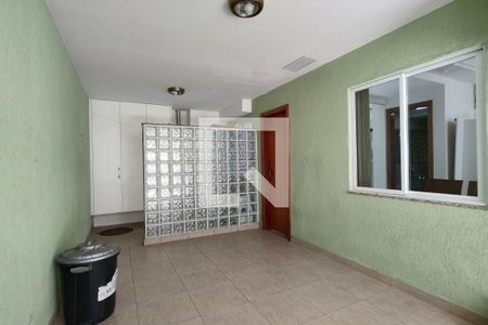 Garagem de casa de condomínio à venda com 3 quartos, 120m² em Pechincha, Rio de Janeiro
