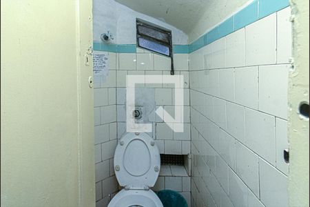 Banheiro Casa 1  de casa à venda com 22 quartos, 500m² em Aclimação, São Paulo