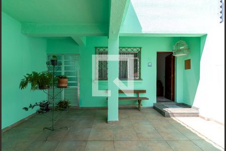 Garagem de casa à venda com 3 quartos, 143m² em Jardim São Paulo, São Paulo