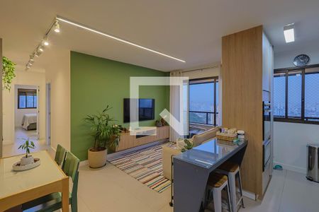 Sala de apartamento à venda com 2 quartos, 69m² em Santa Efigênia, Belo Horizonte
