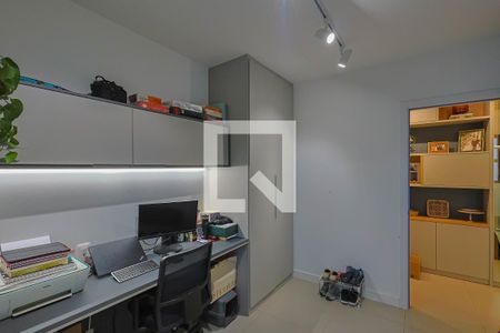 Quarto de apartamento à venda com 2 quartos, 69m² em Santa Efigênia, Belo Horizonte