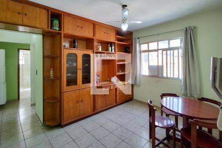Sala de apartamento para alugar com 2 quartos, 70m² em Guilhermina, Praia Grande