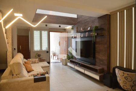 Sala de casa à venda com 4 quartos, 162m² em Vila Alpina, Santo André