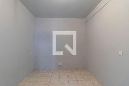 Quarto 1 de casa para alugar com 2 quartos, 69m² em Pinheirinho, Curitiba