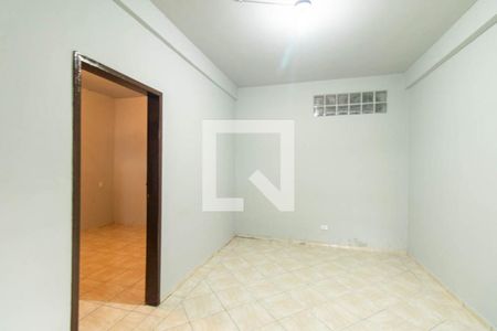 Sala de casa para alugar com 2 quartos, 69m² em Pinheirinho, Curitiba