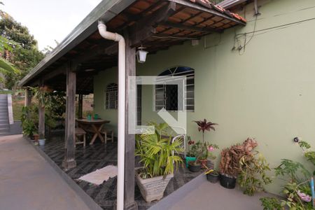 Área Externa de casa à venda com 3 quartos, 560m² em Céu Azul, Belo Horizonte
