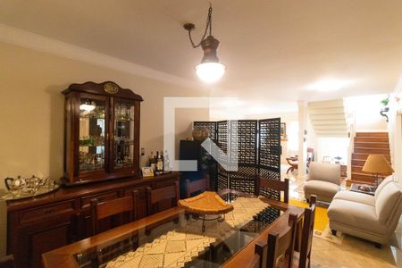 Sala de casa de condomínio à venda com 4 quartos, 370m² em Loteamento Arboreto dos Jequitibas (sousas), Campinas