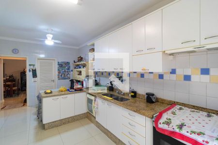 Cozinha de casa de condomínio à venda com 4 quartos, 370m² em Loteamento Arboreto dos Jequitibas (sousas), Campinas