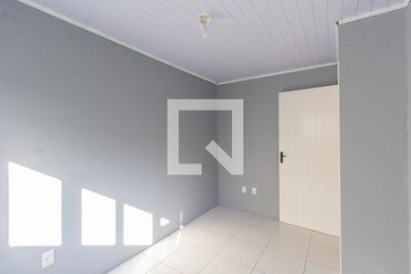 Quarto 2 de casa de condomínio para alugar com 2 quartos, 56m² em Olaria, Canoas