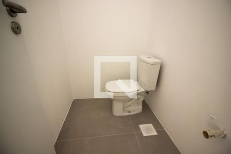 Lavabo de apartamento à venda com 1 quarto, 44m² em Menino Deus, Porto Alegre